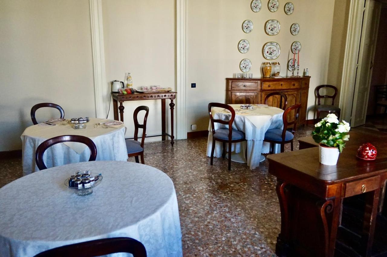 Palazzo Mantua Benavides & Maison d'hôtes 3*